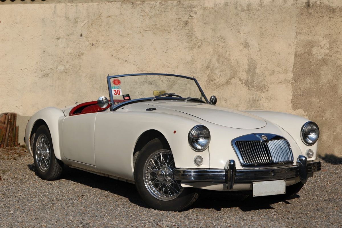 1957 Mga 1500 (mg)