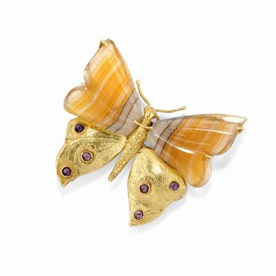 Spilla in oro giallo 18k a forma di farfalla con agata e ametiste