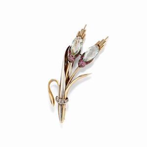 A 18k two-color gold, aquamarine and rose sapphire brooch, circa 1950