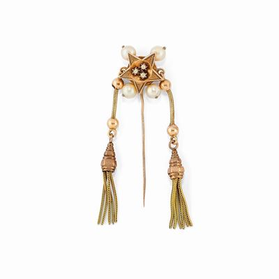 Spilla in oro giallo 18k con perle coltivate, circa 1950