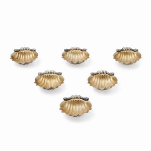 Six silver salt shakers, Italy, 20th century , Petochi with box