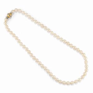 A 18k two-color gold, diamond and cultured pearl necklace