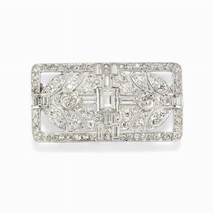 Spilla in platino e diamanti