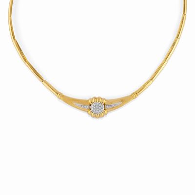 Collana in oro giallo 18K con diamanti taglio huit-huit