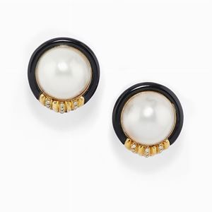 Orecchini in oro 18k, onice, perle coltivate e diamanti