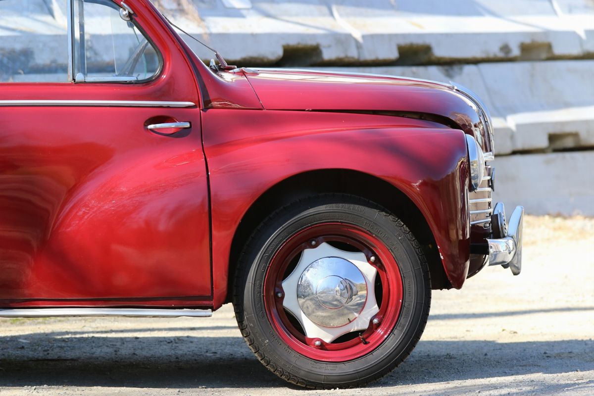 1948 Renault 4cv (renault)