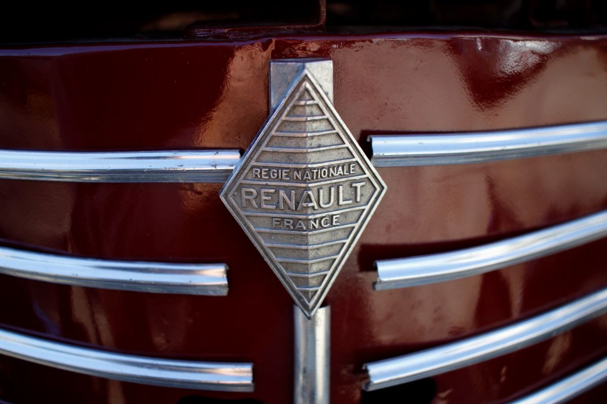 1948 Renault 4cv (renault)