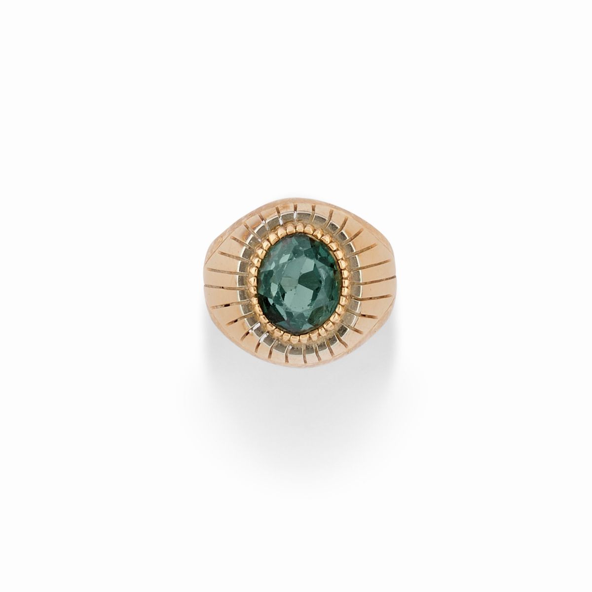 Set di gioielli: Tre anelli e spilla in oro giallo 18K con gemme