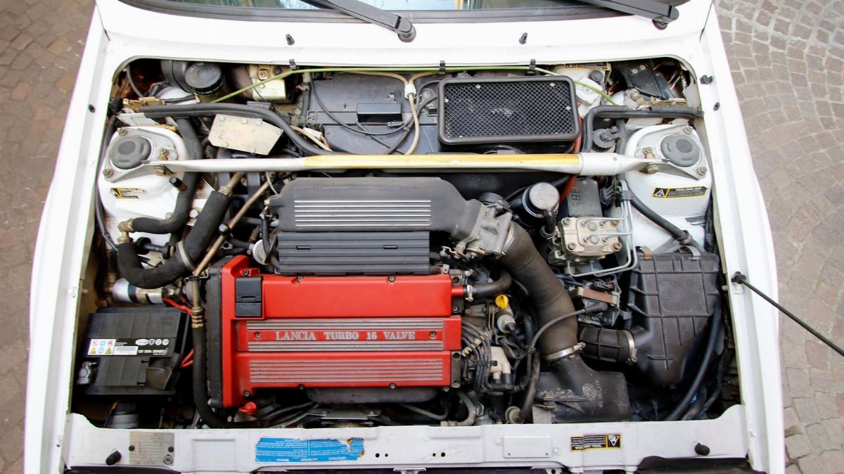 1992 Lancia Delta Hf Integrale Evoluzione 1 "martini 6" (lancia)