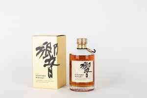 Hibiki Suntory Whisky (Gold Cap)