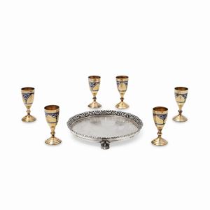 Six vermeil silver Russian glasses and a 925 silver plate