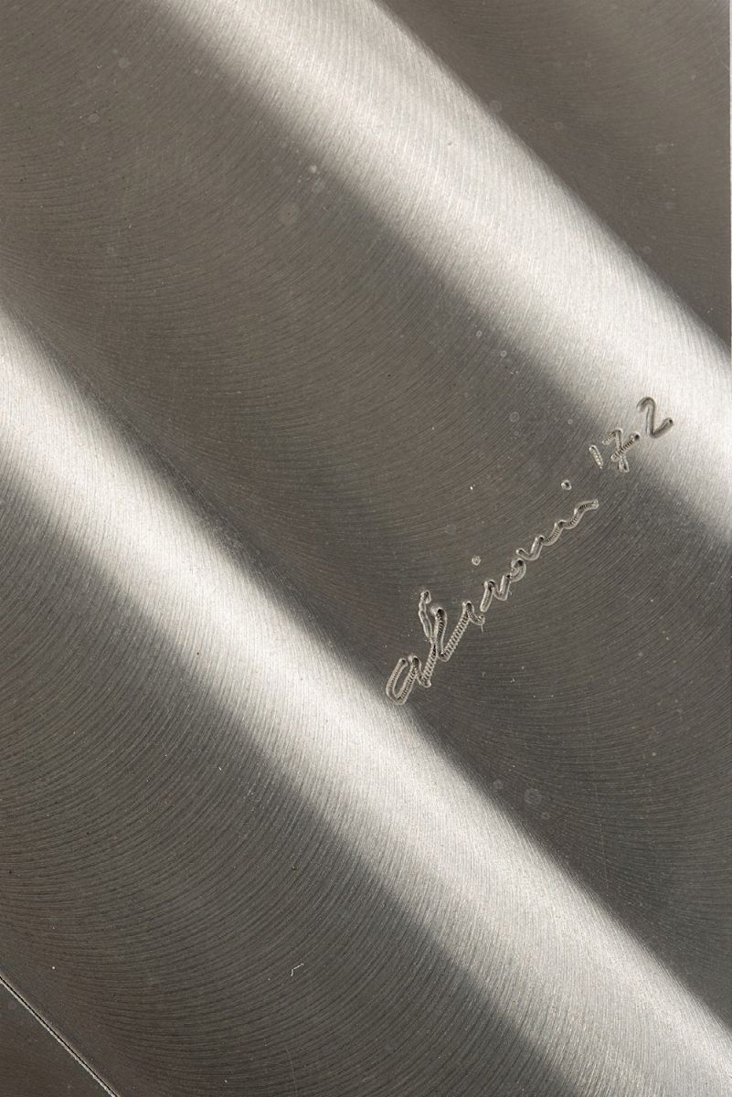 Getulio Alviani - Superficie a testura vibratile, alluminio 38x38 cm, 1971