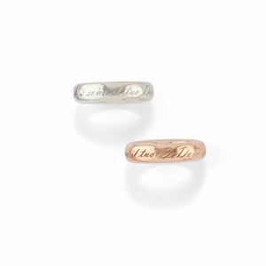 Two 9k rose gold and silver rings, Dodo, with box