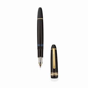 A gold plated Meisterstuck pen, Montblanc, with box