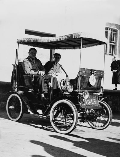 De Dion-Bouton, Campione d'Italia: Primo raduno internazionale delle auto storiche, stampa alla g...