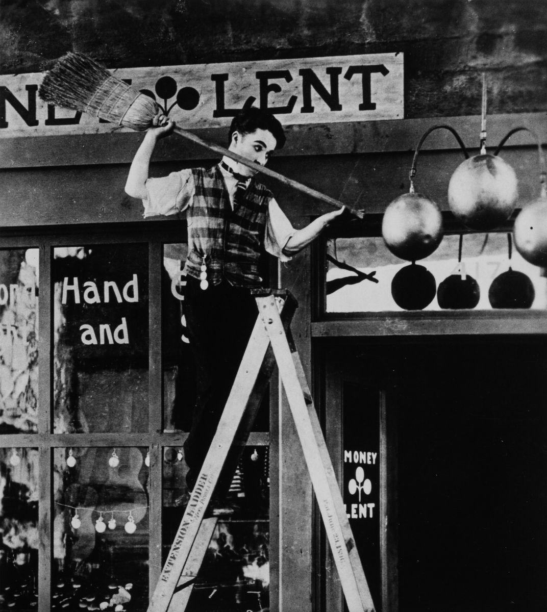 Anonimo - Charlie Chaplin, Due stampe fotografiche ai sali d'argento