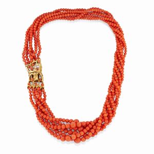  - Collana in oro giallo 18k e corallo