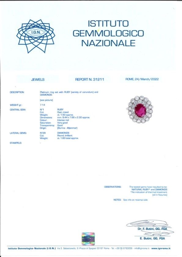 Anello in oro bianco 18k con rubino Burma e diamanti