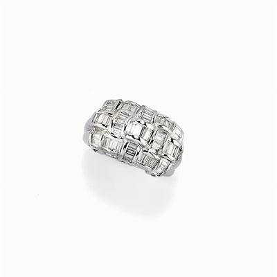 Anello in Oro Bianco 18k e Diamanti