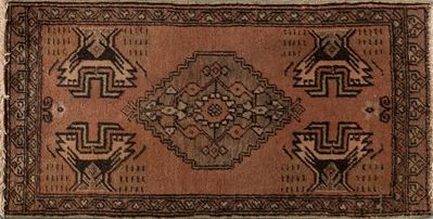 Tappeto tribale Yastik, regione di Nevsehir, Anatolia centrale, lana su cotone, seconda metà del ...