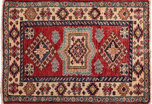  - Tappeto Kazakh, regione di Punjab, Pakistan settentrionale, seconda metà del secolo XX
