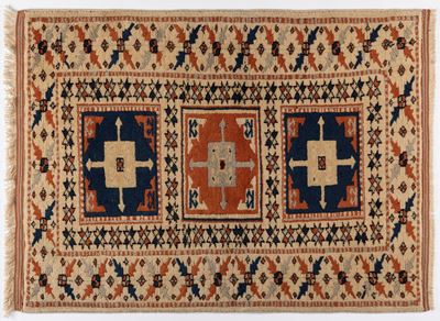 Tappeto Bergama, Anatolia occidentale, prima metà del XX secolo, annodatura doppia in lana su lan...