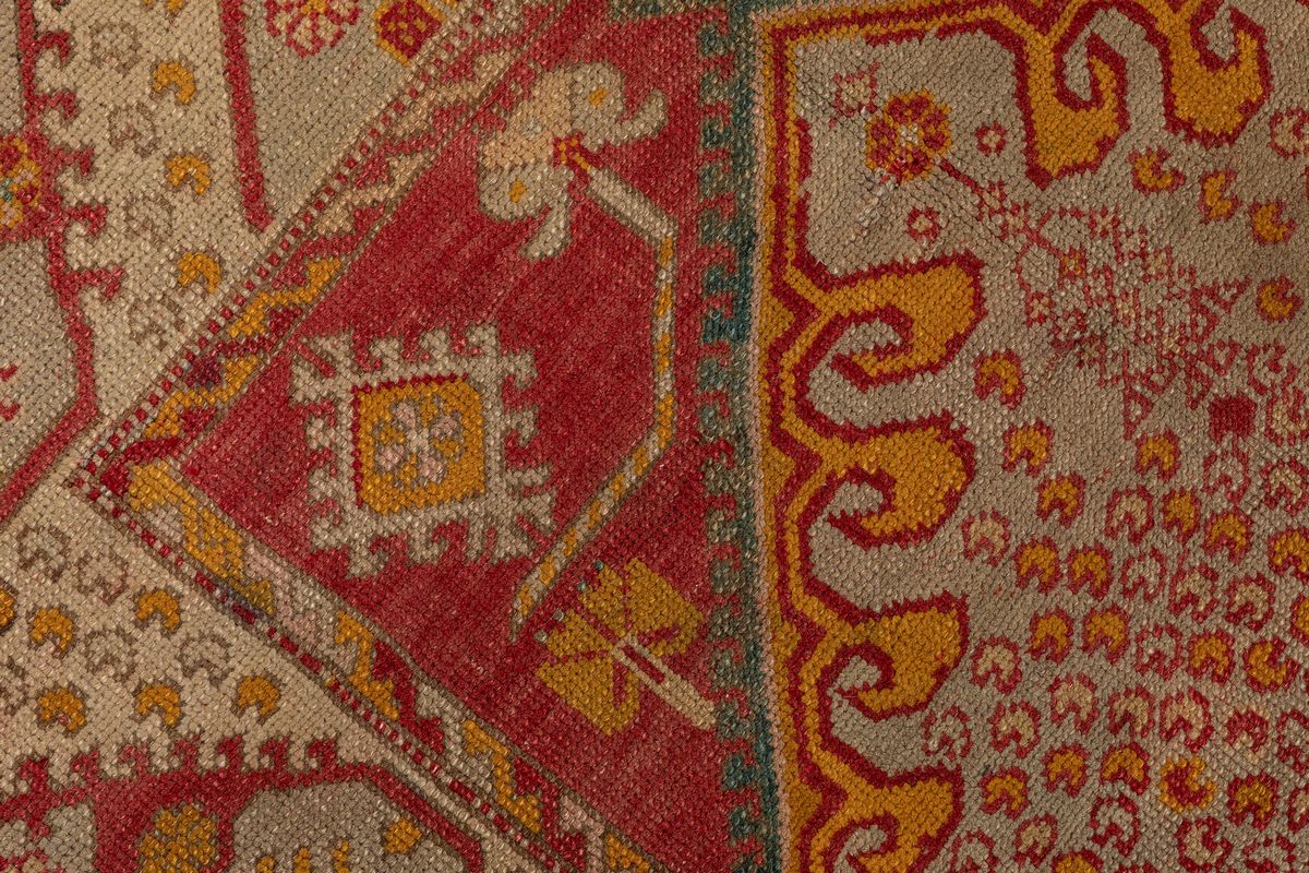 Tappeto Ghiordes, Anatolia occidentale, lana su cotone, fine del secolo XIX