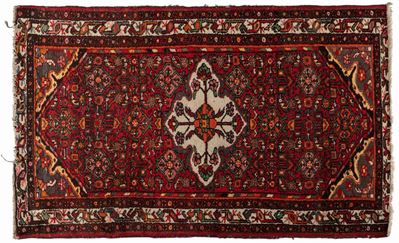 Tappeto Hamadan, Tappeto annodato in lana su cotone, Persia occidentale, seconda metà del XX seco...