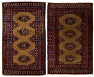  - Parure di tappeti Bokhara, regione di Sindh, Pakistan meridionale, fine del secolo XX