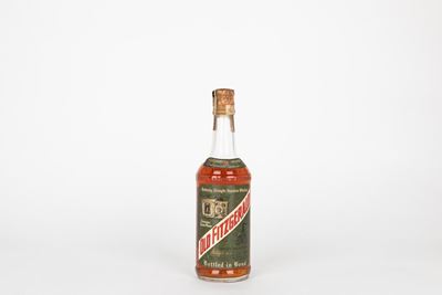 Old Fitzgerald, 6 Year Old Kentucky Straight Bourbon Whiskey Bottled in Bond