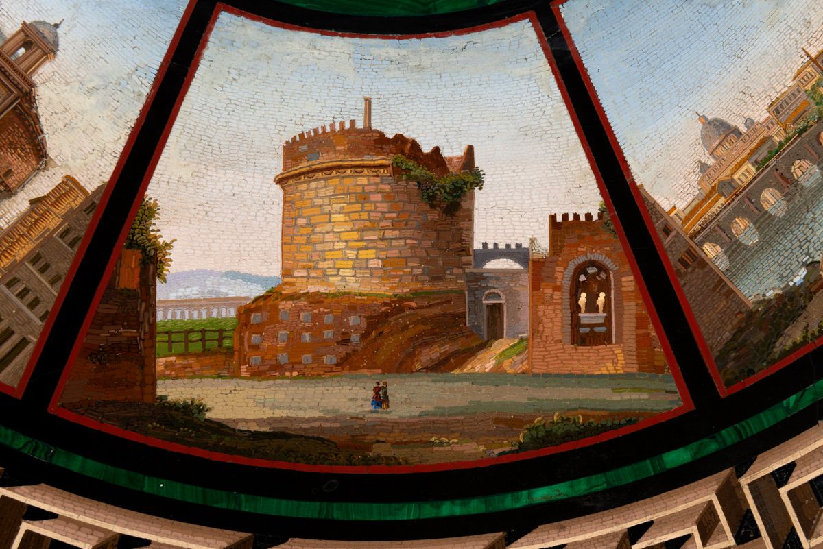 Scuola Romana, Metà del Secolo XIX - Piano Circolare in Micromosaico con Vedute di Roma
