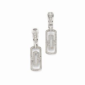 A 18K white gold and diamond earrings, Bulgari, "Parentesi" collection