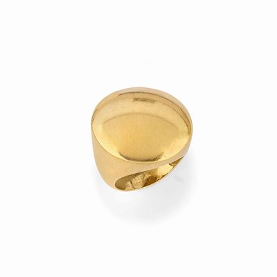 Anello in oro giallo 18K, forma a bottone