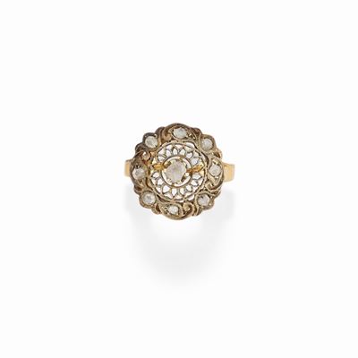 Anello in oro giallo 18K e argento con diamanti taglio rosa