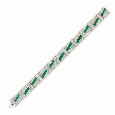 Bracciale in oro bianco 18K, smeraldi taglio baguette e diamanti taglio vecchio