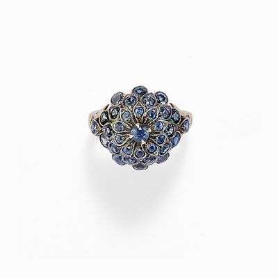 Anello in Oro 18k e Zaffiri