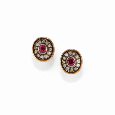 Orecchini in argento e oro giallo 18K con rubini e diamanti
