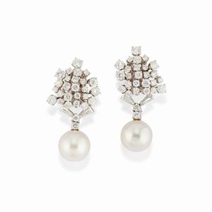  - Orecchini in oro bianco 9K, perle south sea e diamanti