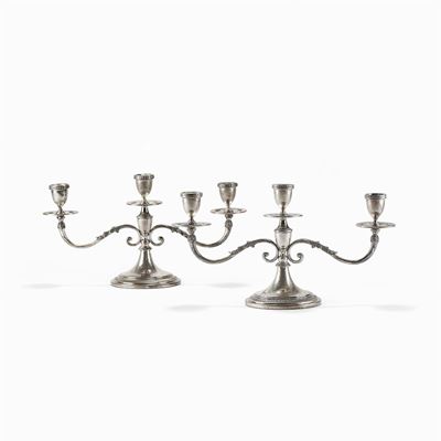 Coppia di Candelabri in Argento