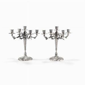 Coppia di candelabri in argento