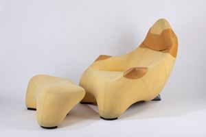 Yellow armchair and puf