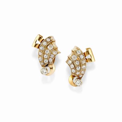 Orecchini in oro giallo 18K con diamanti taglio antico