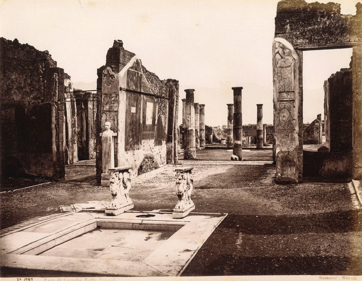 Giorgio Sommer - Pompei. Tempio di Venere e Casa di Cornelio Ruffo