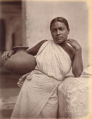 Kandyan woman