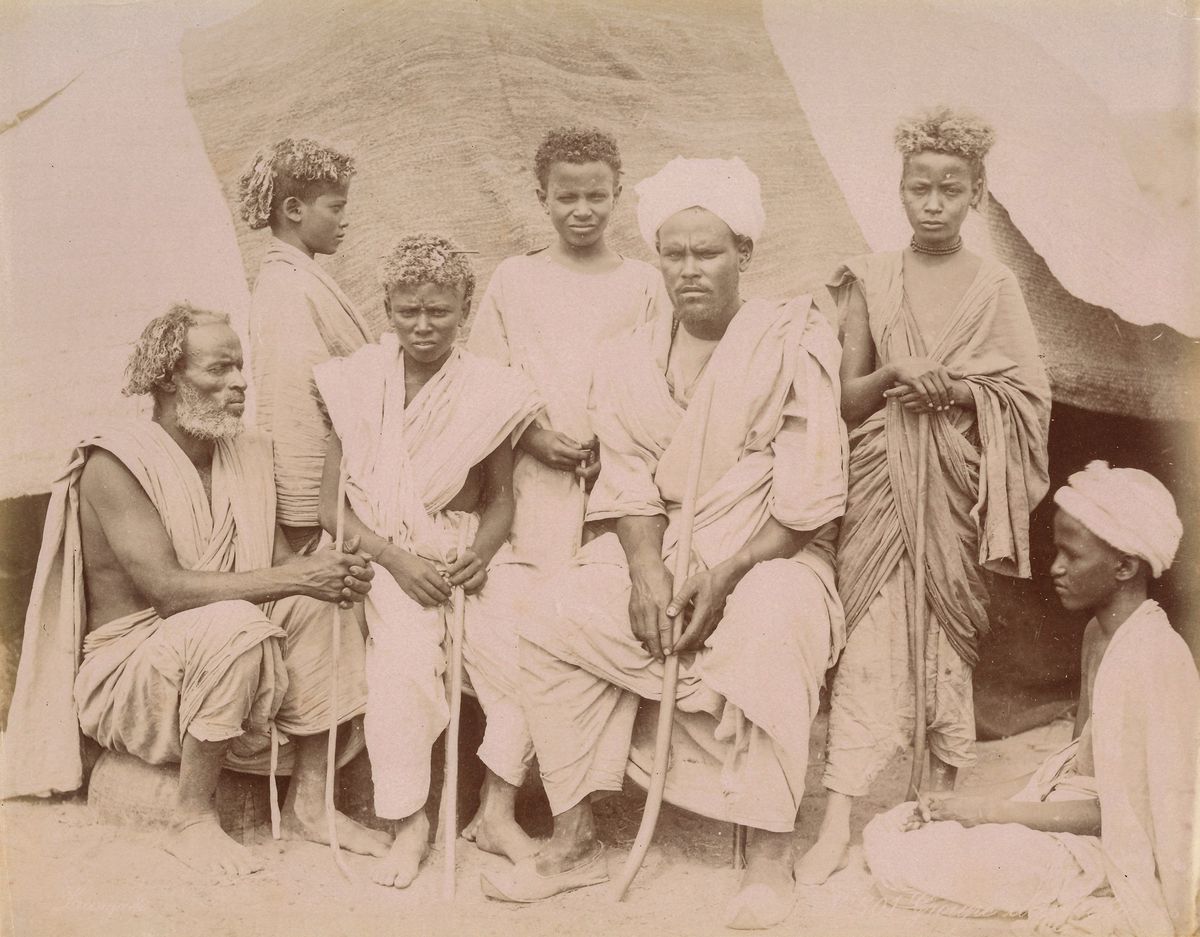George & Constantine Zangaki - Groupe Des Chadoufs ; le Soneille Profond