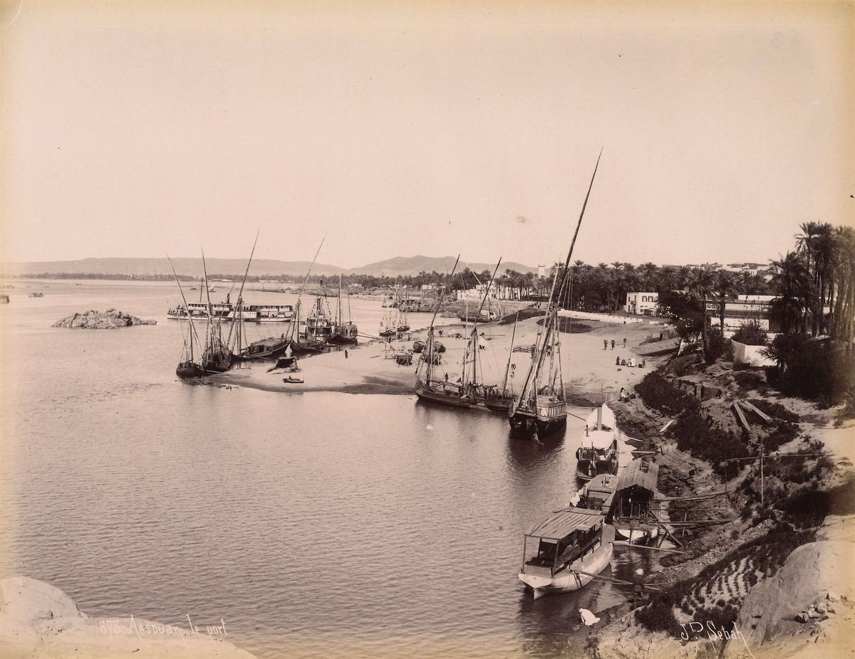 Pascal Sébah - Assouan le Port ; Ile Elèphantine