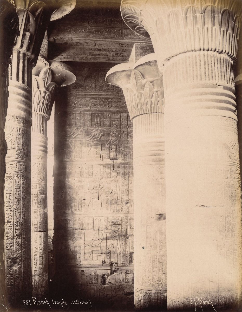 Pascal Sébah - Esneh Temple (intèrieur)