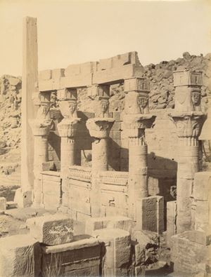 Phile, Le petit temple d'isis
