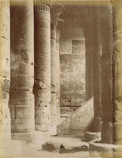 Egypte, Colonade Souterraine