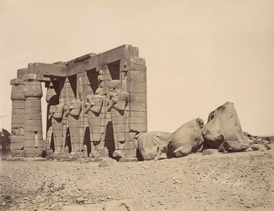 Ramesseum Avec la Statue